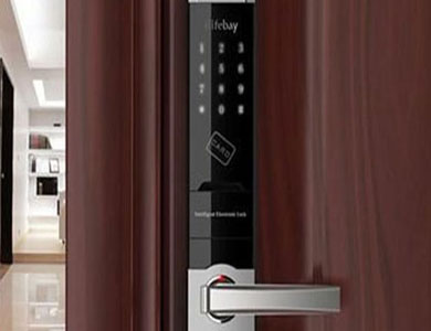 嵩明24小时上门开锁公司